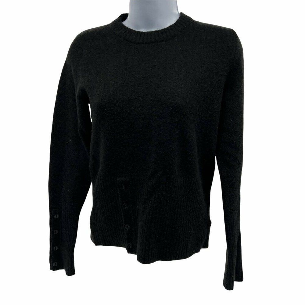 Columbia XCO Black Sweater Women’s Small button detail Acrylic wool